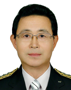 이천택 증명사진