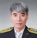 이원용 증명사진