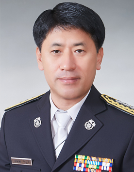 송성훈 증명사진