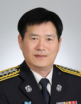 김종률 증명사진