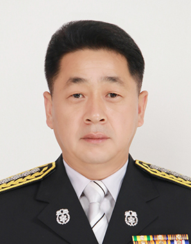 박충훈 증명사진
