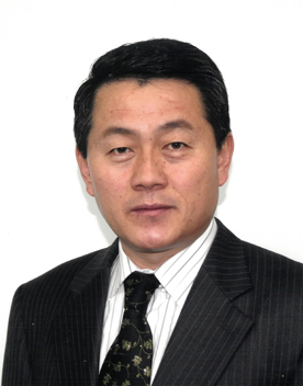 장용주 증명사진