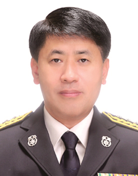 송성훈 증명사진