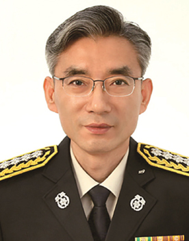 김영일 증명사진