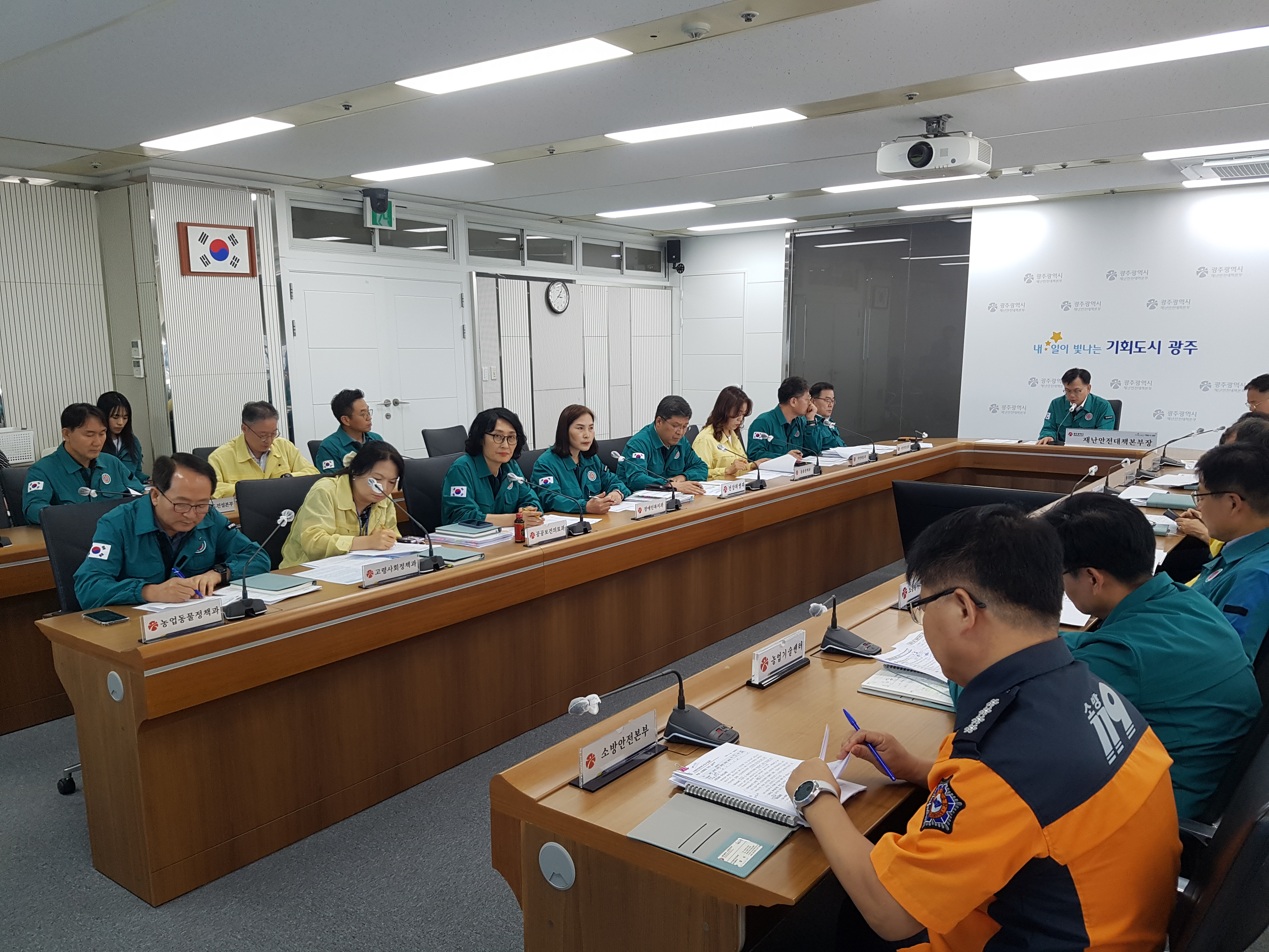 광주시, 폭염 속 온열질환 피해 예방 총력