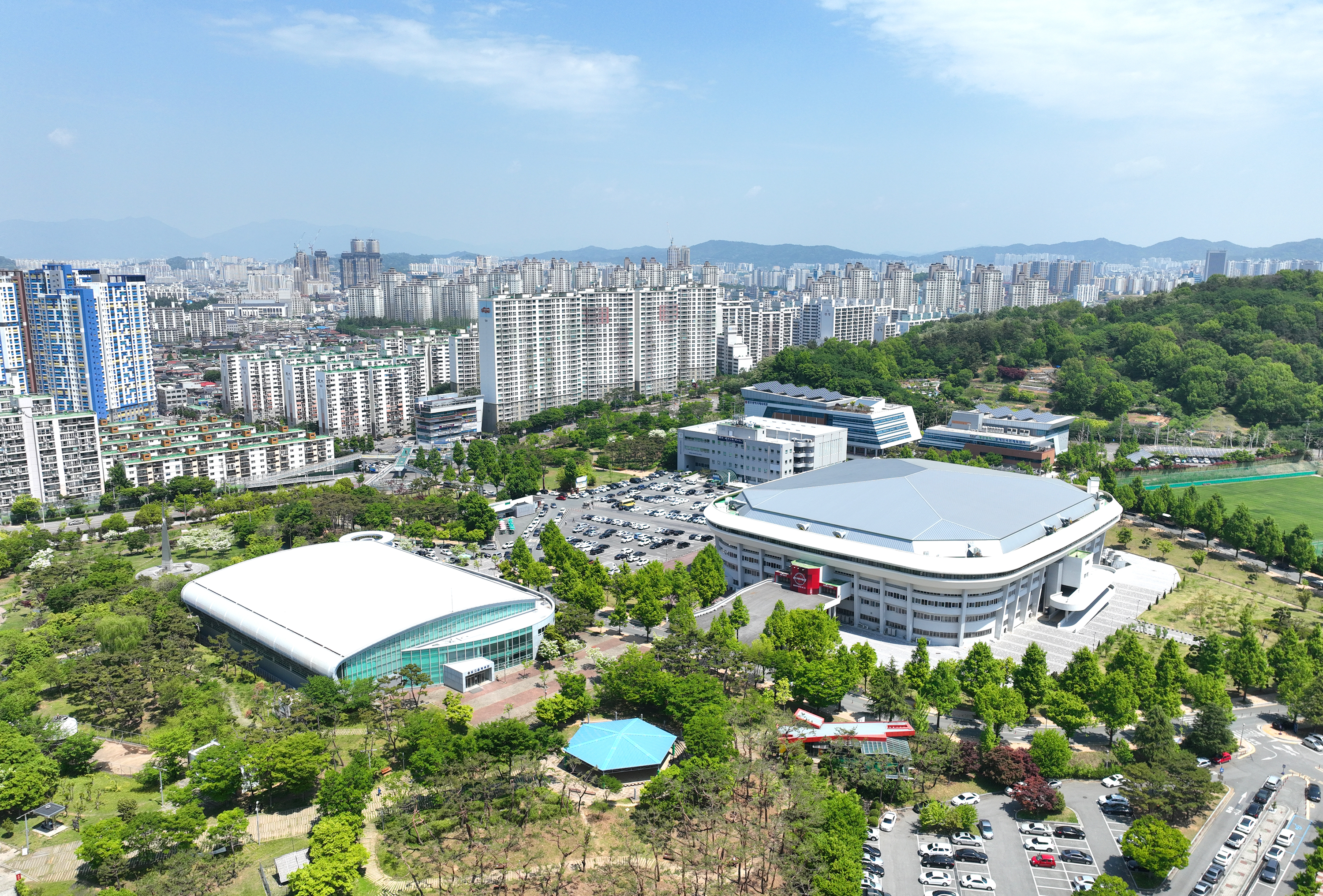염주종합체육관