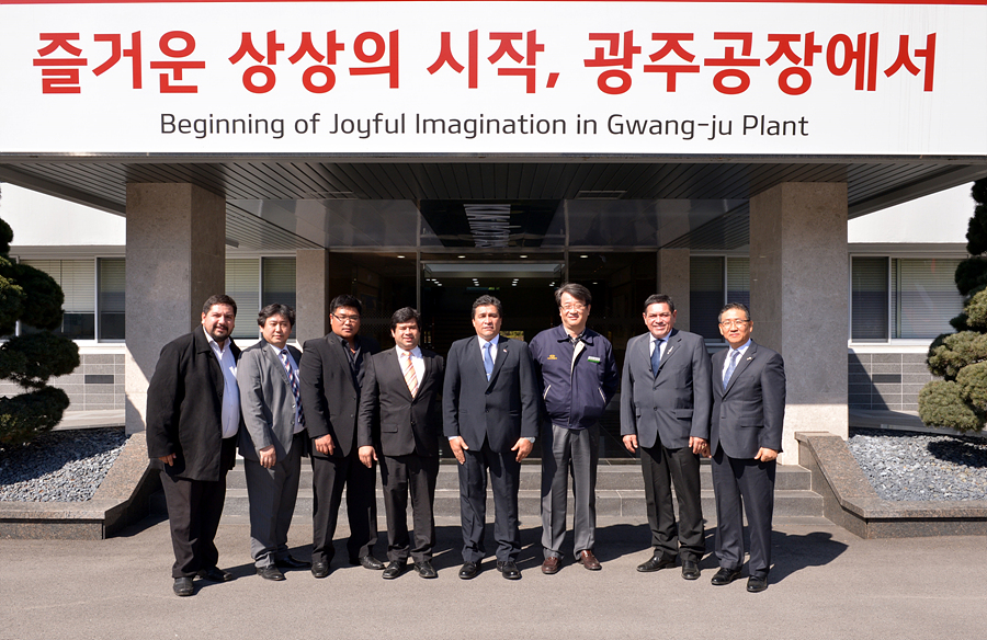 파라과이 센트럴주지사 일행기아차방문