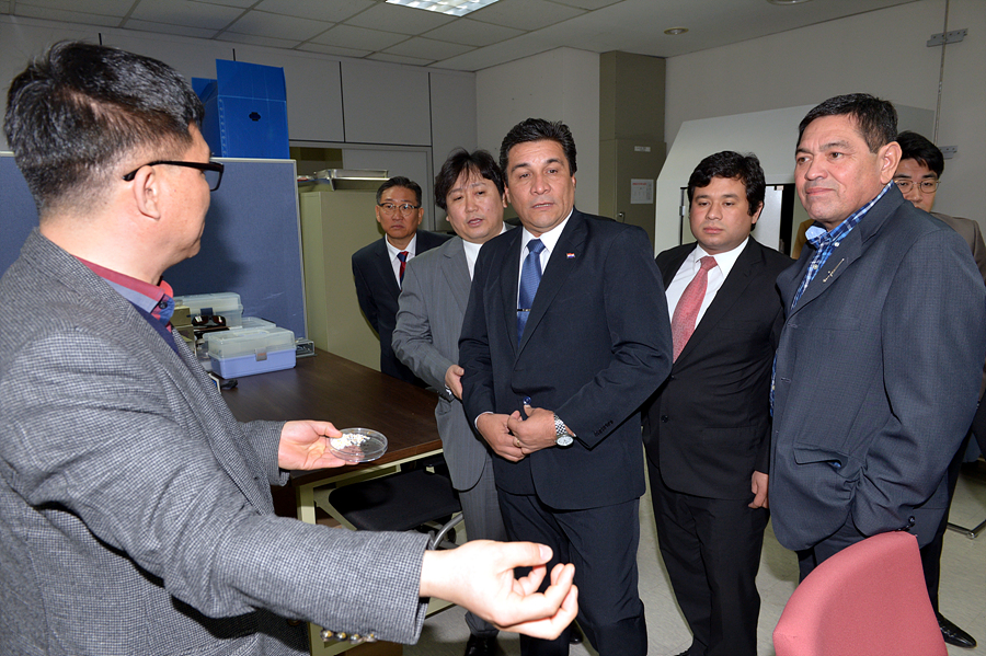파라과이 센트럴주지사 일행 한국광기술원