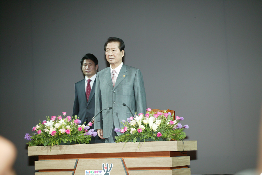 2007 광주디자인비엔날레 세계디자인평화기념조형물 점등식