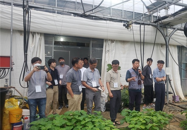 [08.08] 광주농업기술센터, 딸기·콩 등 재배기술교육