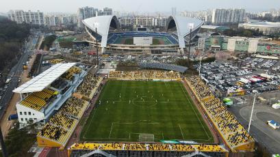 광주축구 전용구장(광주FC-울산현대 홈개막전)